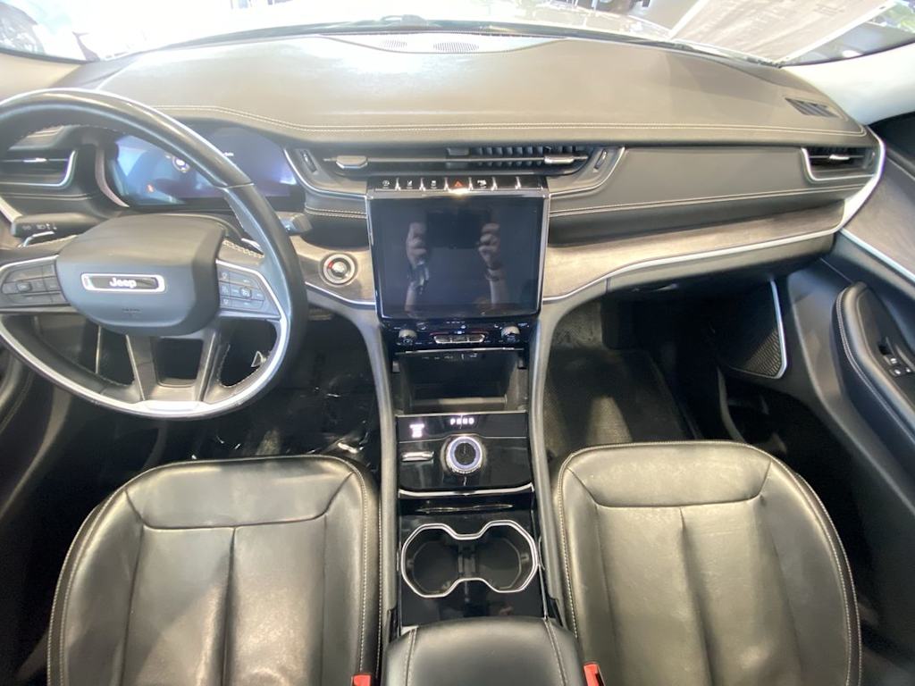 Thumbnail: 2022 Jeep Grand Cherokee L - 8