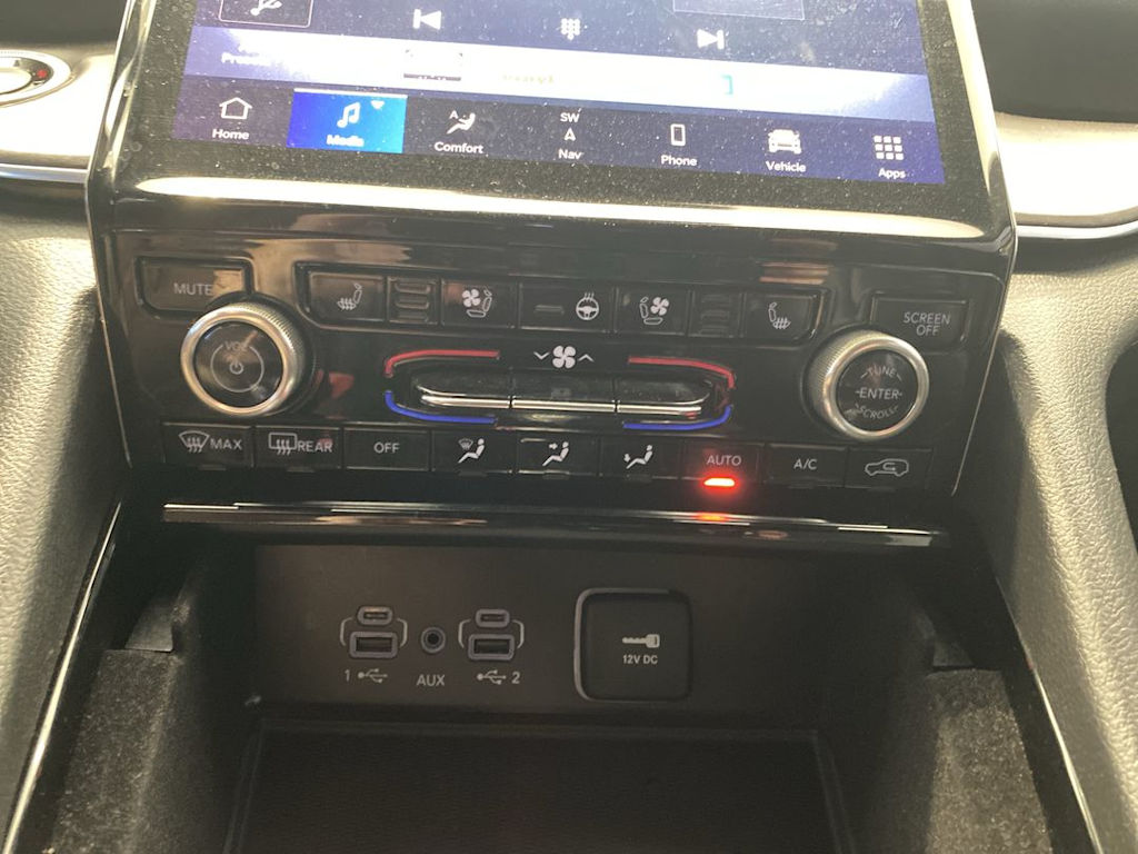 Thumbnail: 2022 Jeep Grand Cherokee L - 25