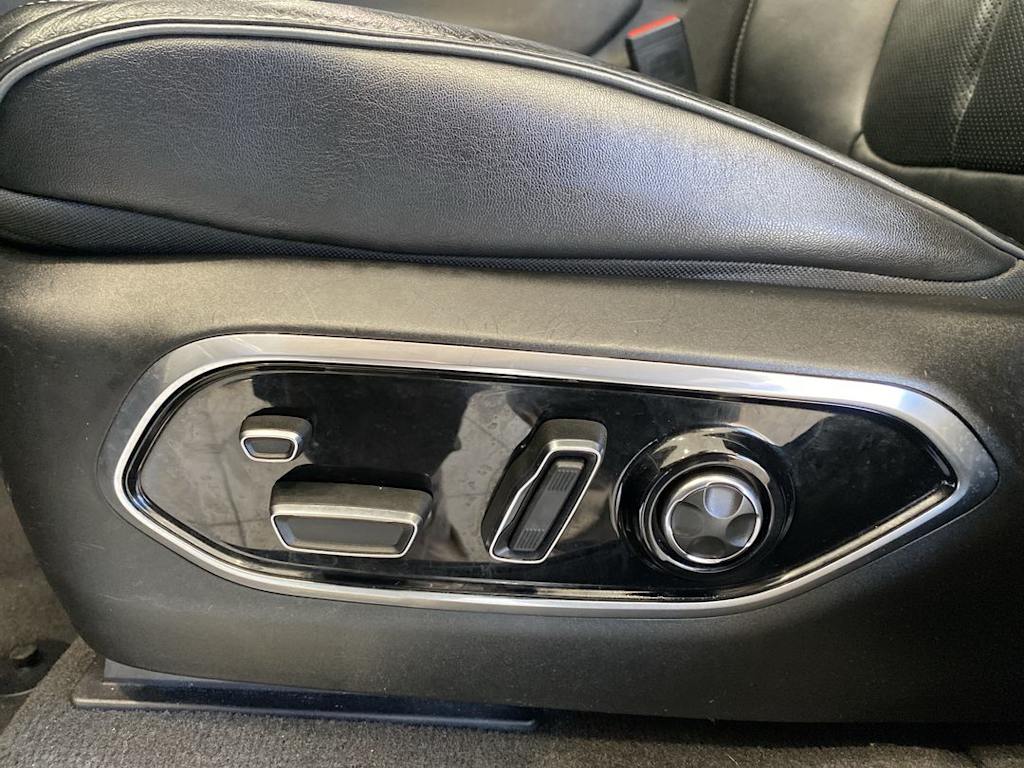 Thumbnail: 2022 Jeep Grand Cherokee L - 22