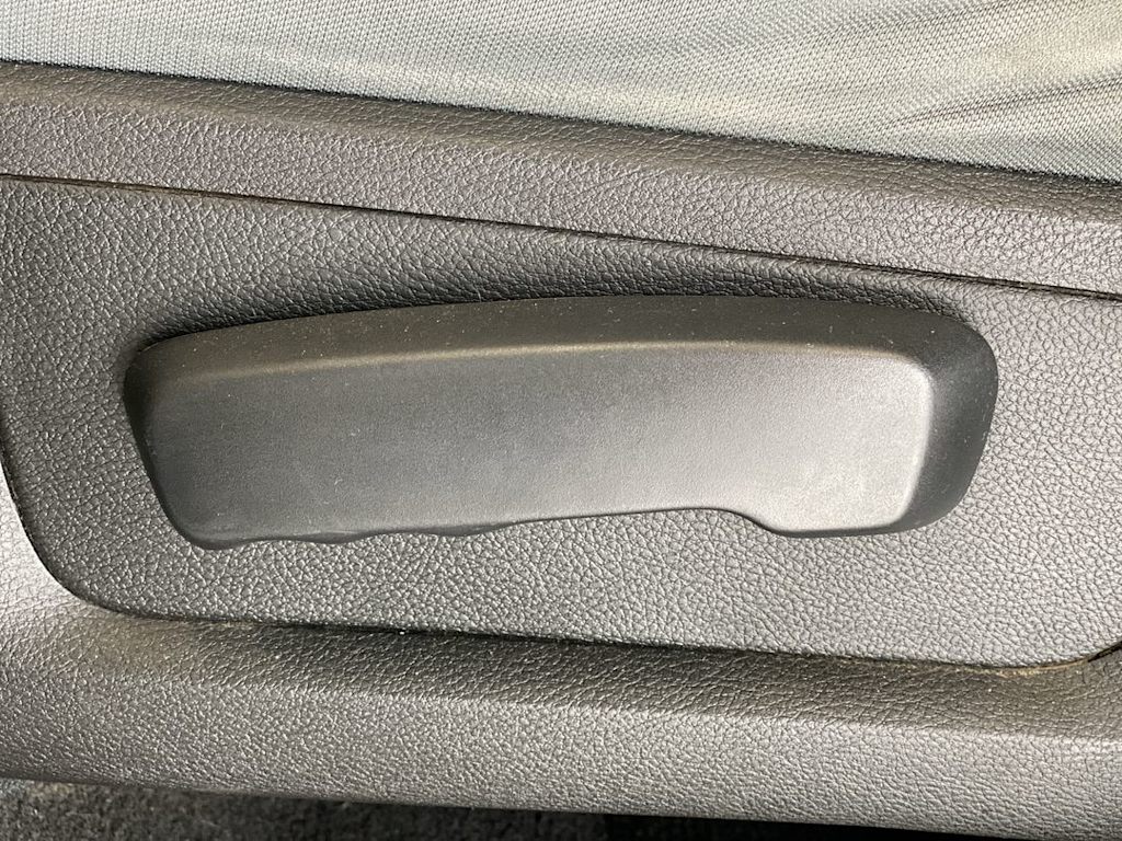 Thumbnail: 2017 RAM 1500 - 21