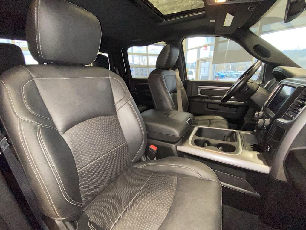 2021 RAM 1500 Classic SLT 11