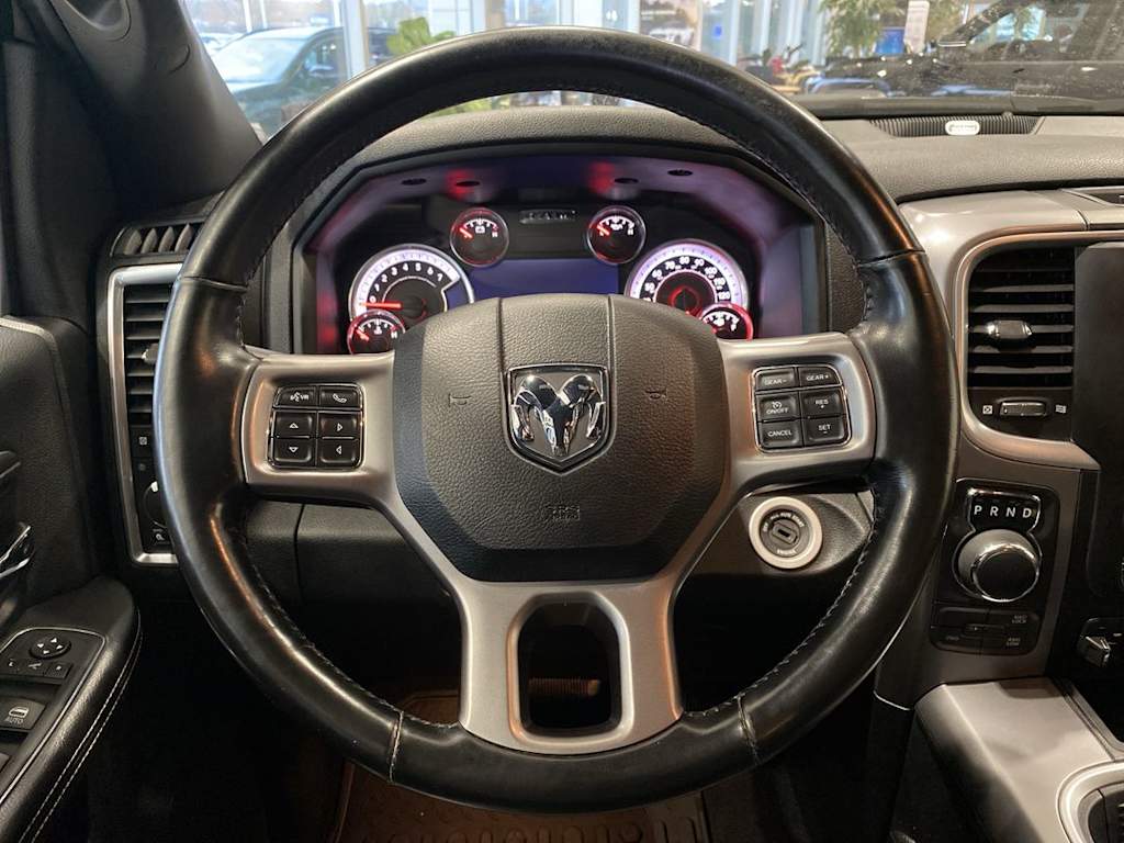 2021 RAM 1500 Classic SLT 3