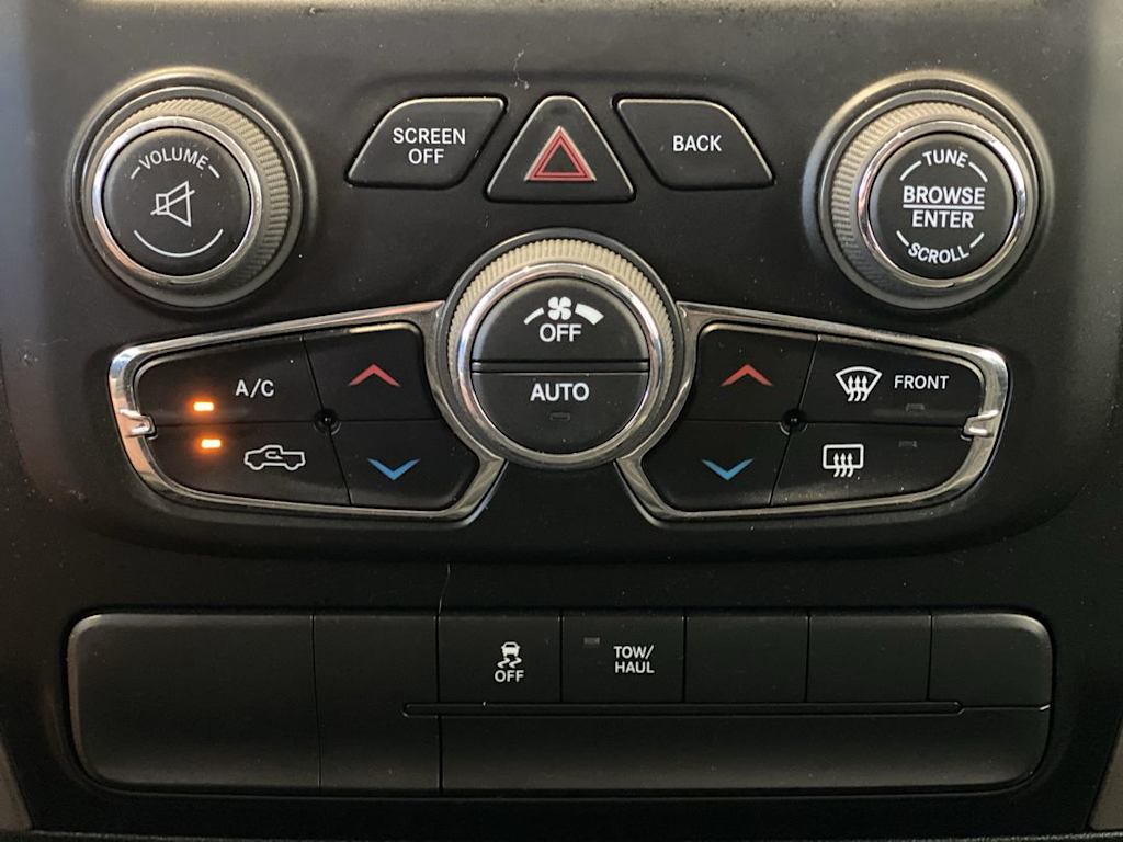 Thumbnail: 2017 RAM 1500 - 23
