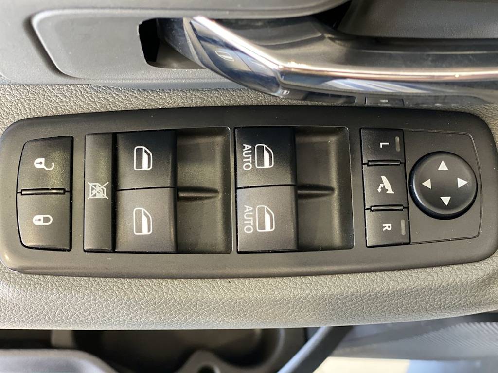 Thumbnail: 2019 RAM 1500 - 21