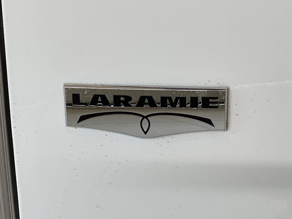 Thumbnail: 2017 RAM 1500 - 21