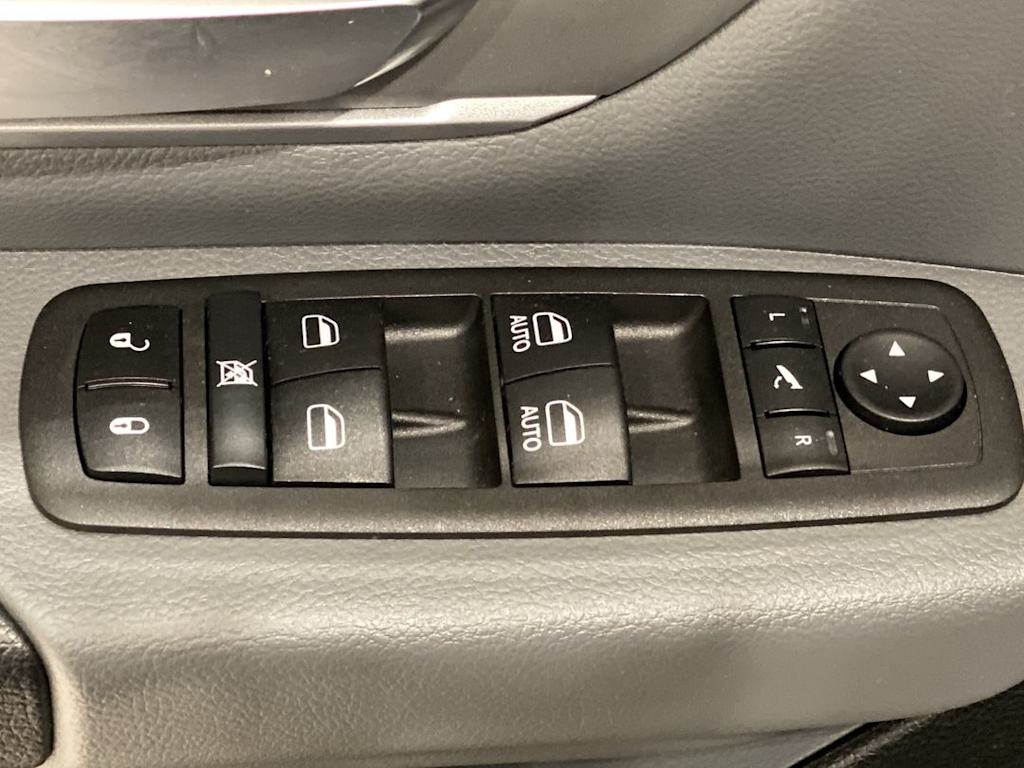 Thumbnail: 2022 RAM 1500 - 22