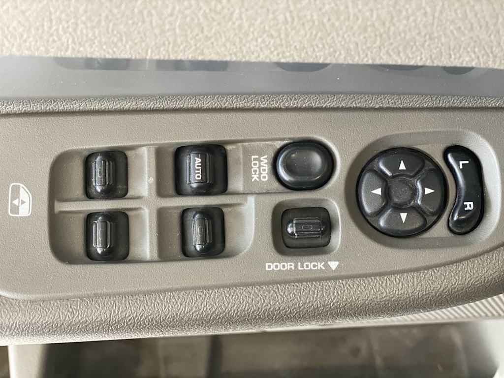 Thumbnail: 2008 Dodge Ram 1500 - 23