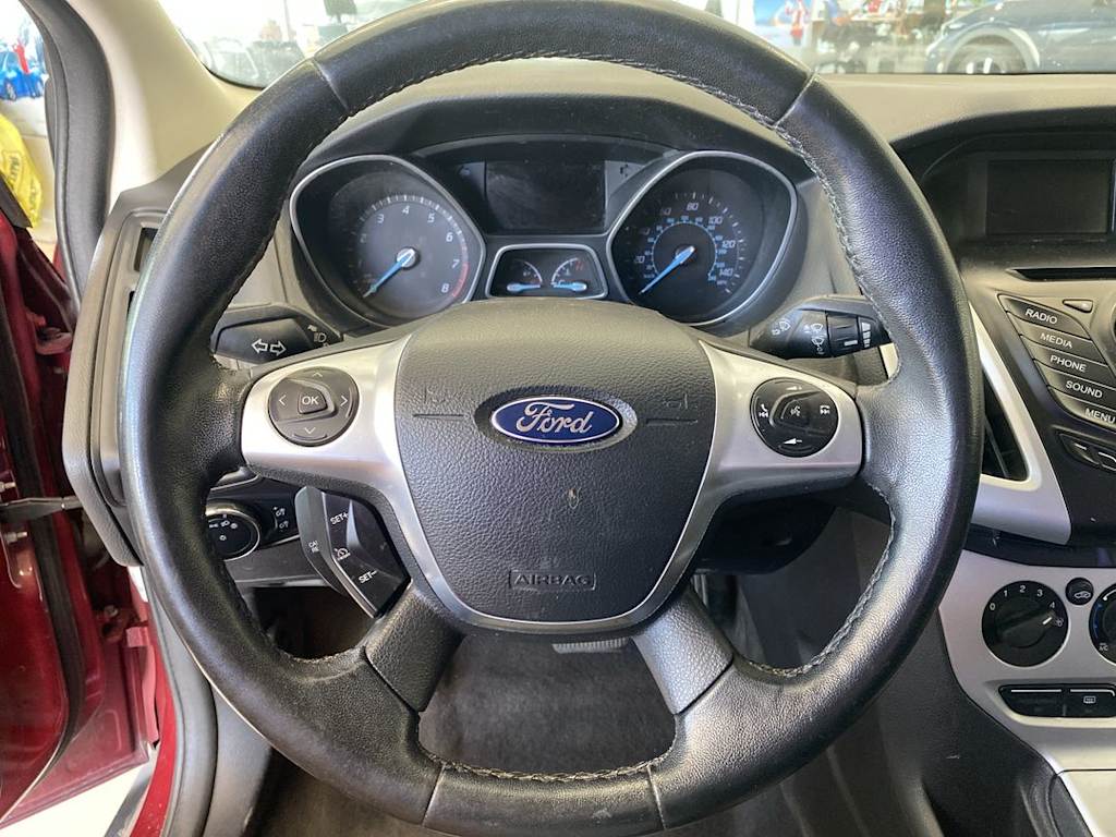 Thumbnail: 2014 Ford Focus - 2