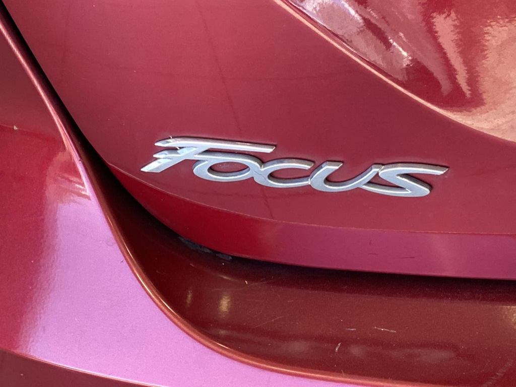 Thumbnail: 2014 Ford Focus - 21