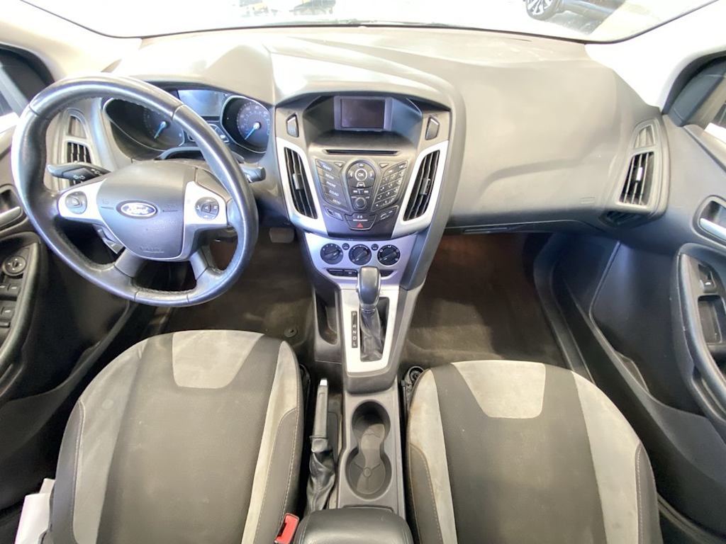 Thumbnail: 2014 Ford Focus - 8