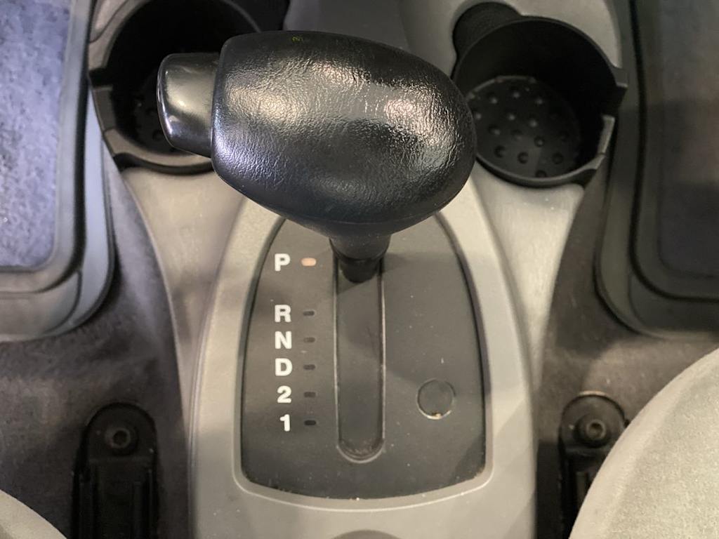 Thumbnail: 2003 Ford Focus - 12