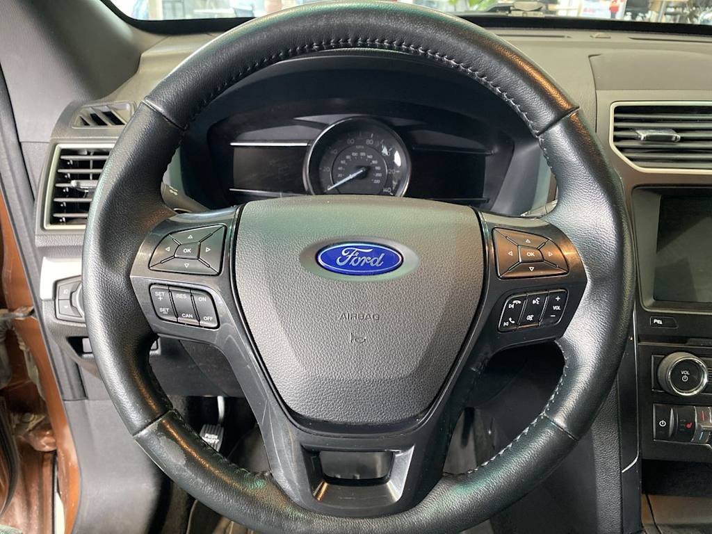 Thumbnail: 2017 Ford Explorer - 2