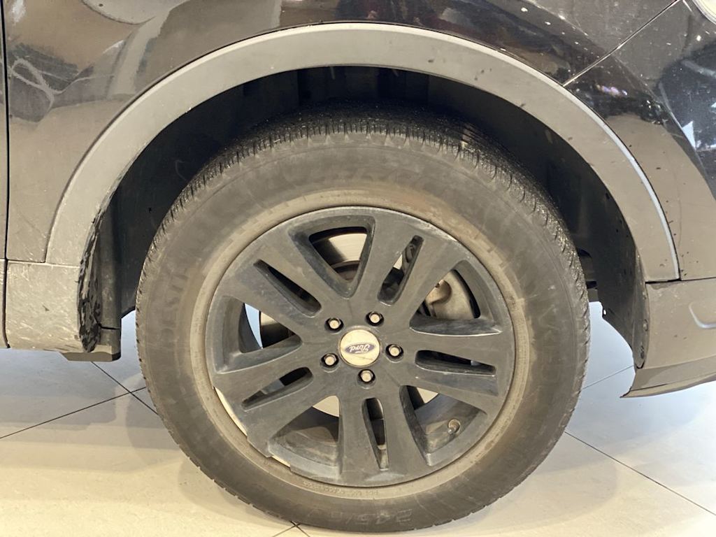 Thumbnail: 2019 Ford Explorer - 8