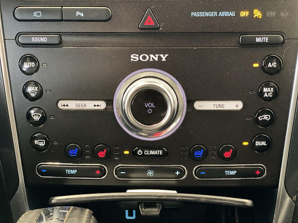 Thumbnail: 2019 Ford Explorer - 25