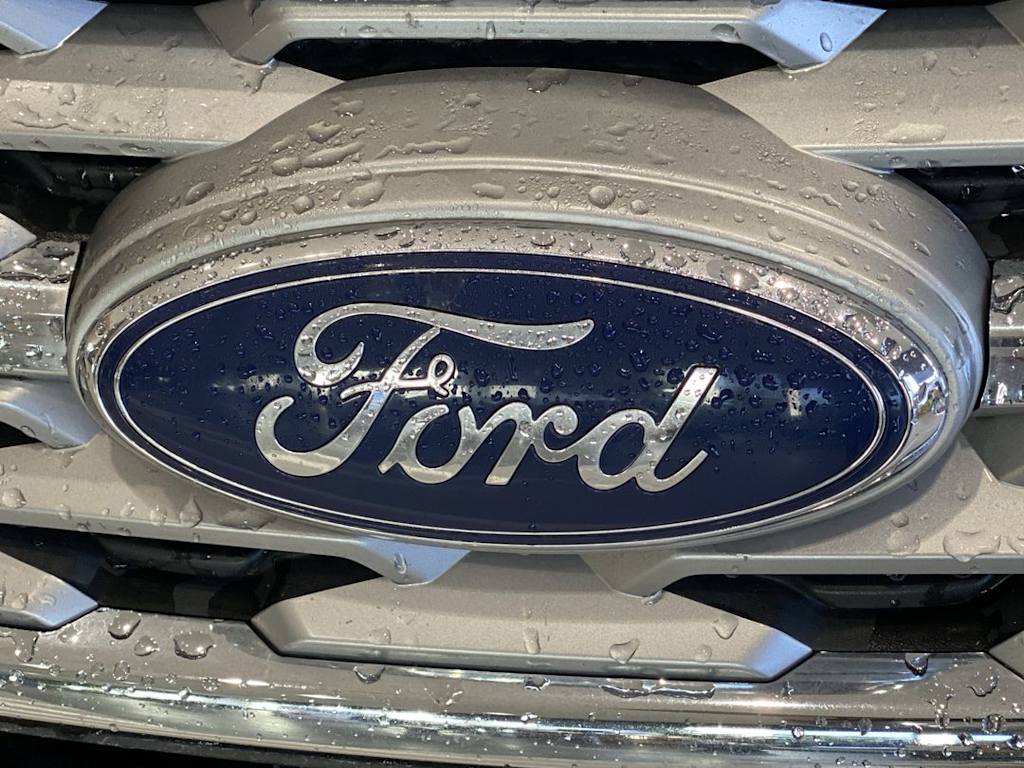 Thumbnail: 2019 Ford Explorer - 6
