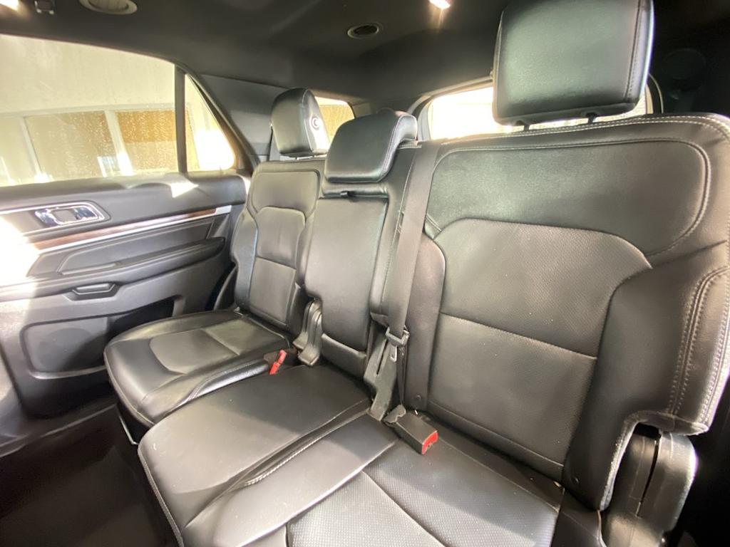 Thumbnail: 2019 Ford Explorer - 11