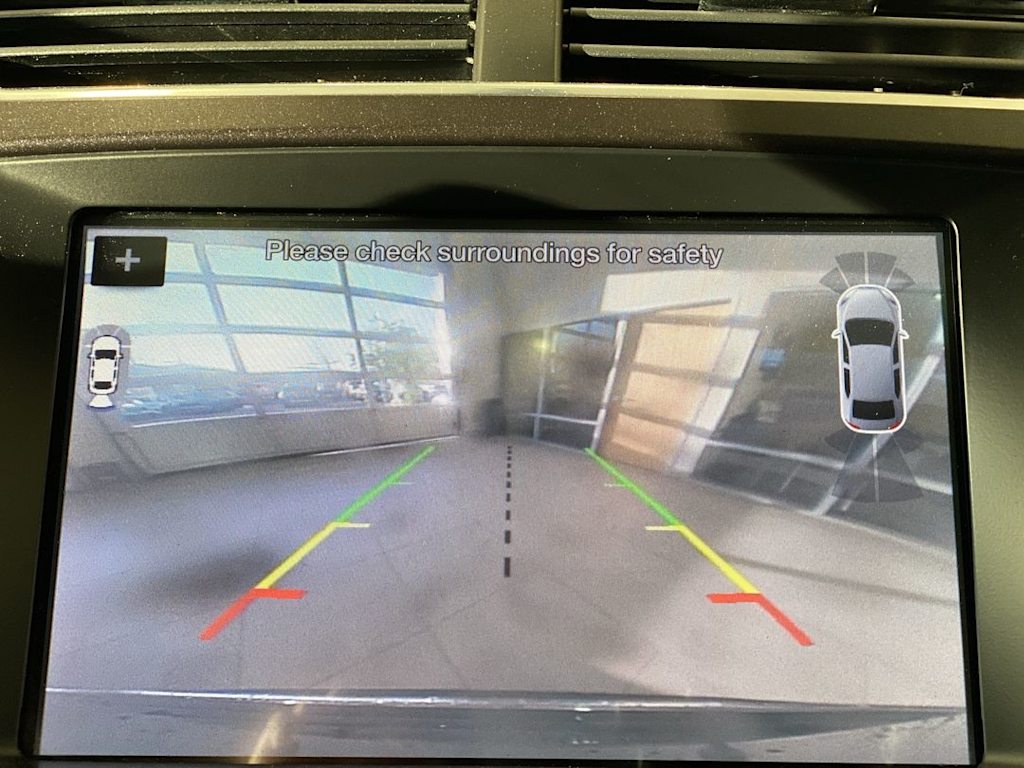 Thumbnail: 2019 Ford Explorer - 23