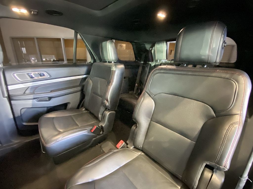 Thumbnail: 2018 Ford Explorer - 11