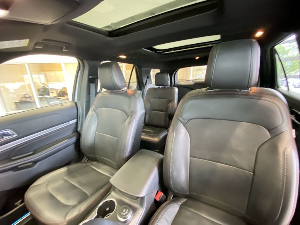 Thumbnail: 2018 Ford Explorer - 9