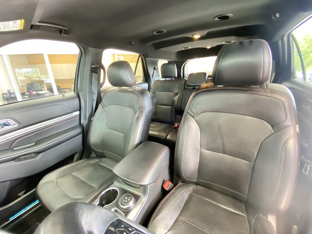 Thumbnail: 2017 Ford Explorer - 9
