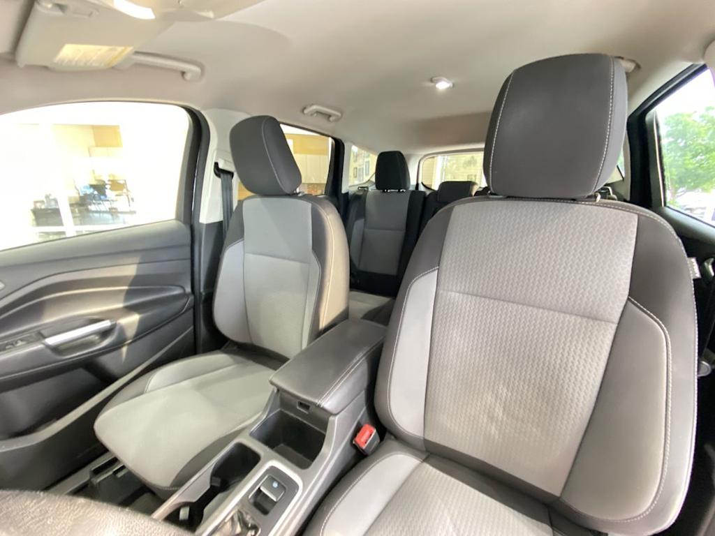 Thumbnail: 2019 Ford Escape - 10