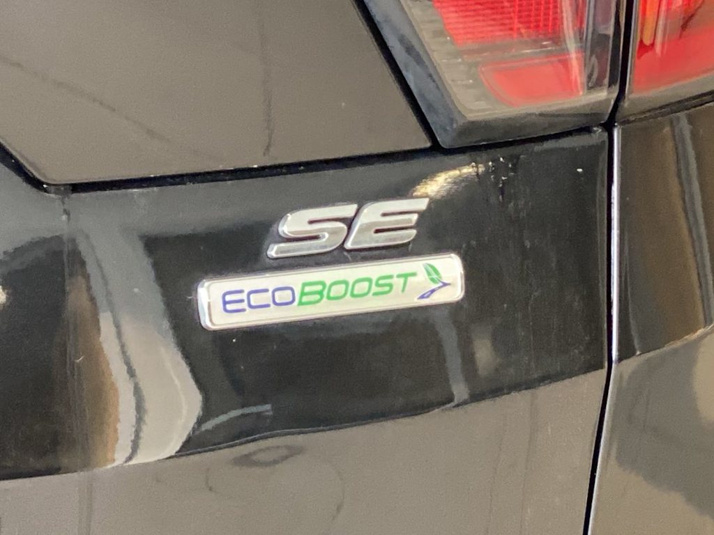 Thumbnail: 2019 Ford Escape - 21