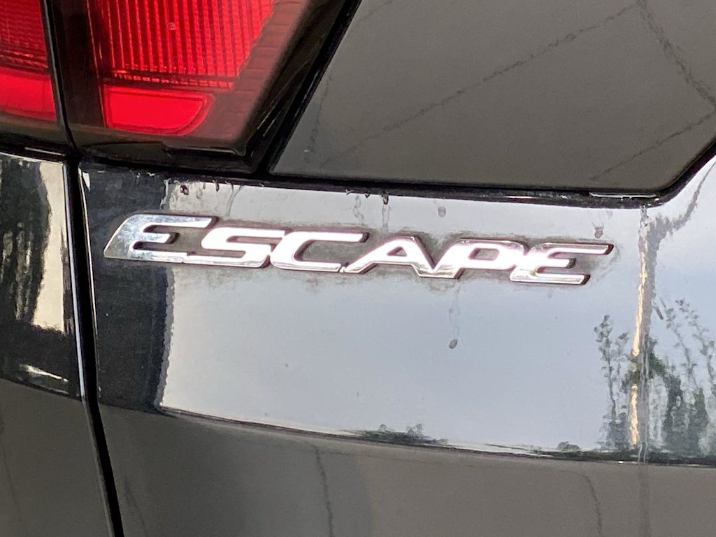 Thumbnail: 2019 Ford Escape - 20
