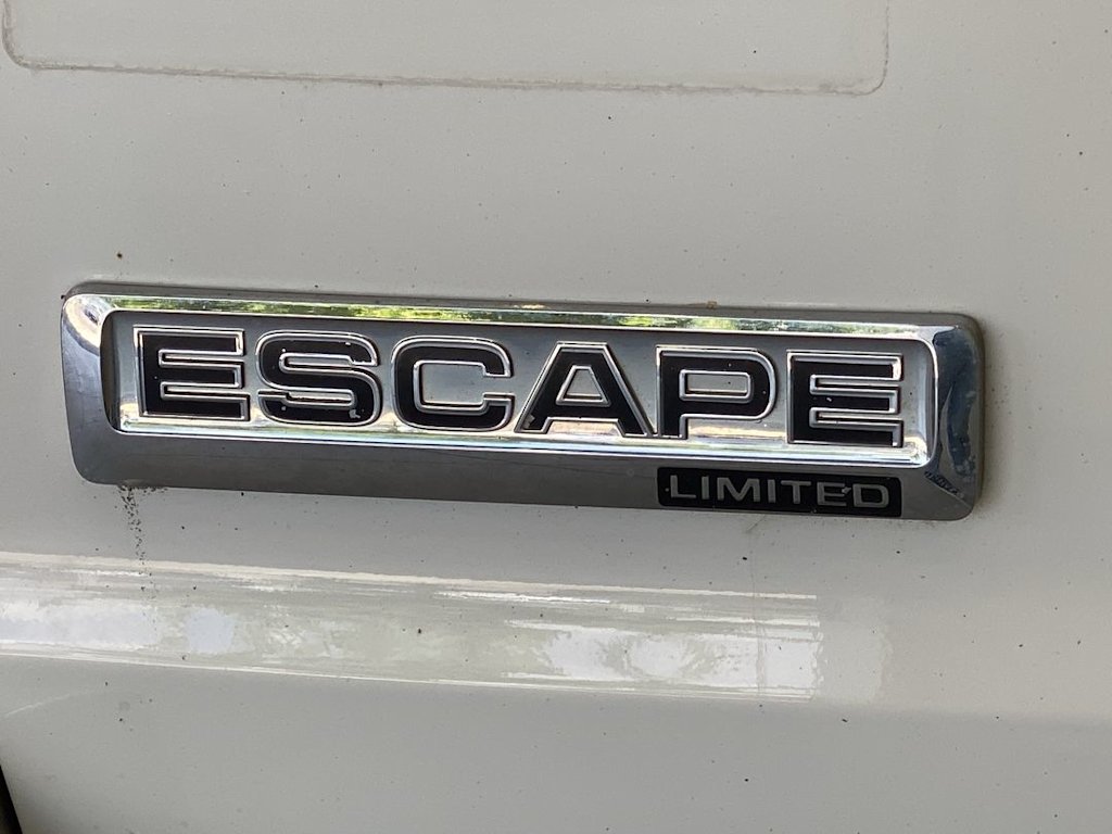 Thumbnail: 2012 Ford Escape - 21