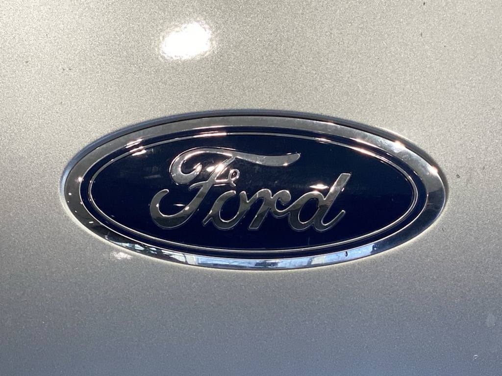 Thumbnail: 2021 Ford Escape - 6
