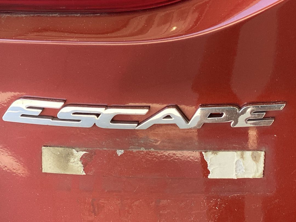 Thumbnail: 2015 Ford Escape - 21