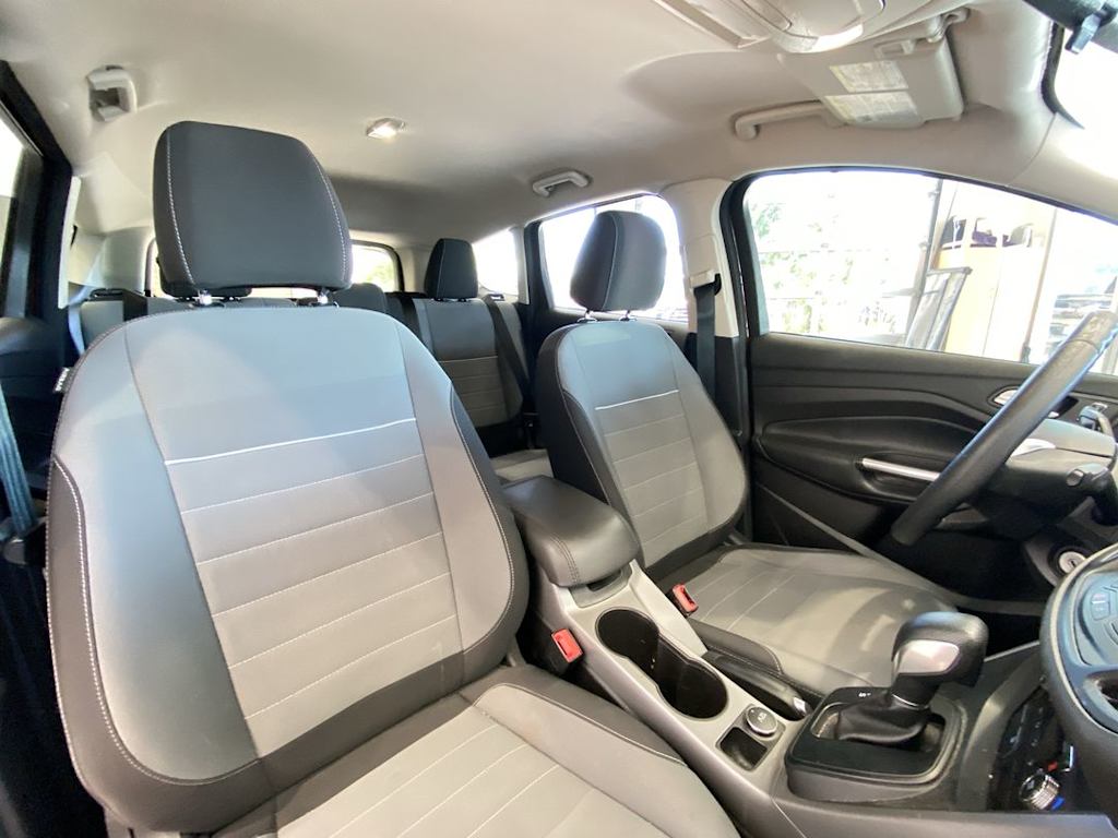 Thumbnail: 2015 Ford Escape - 10