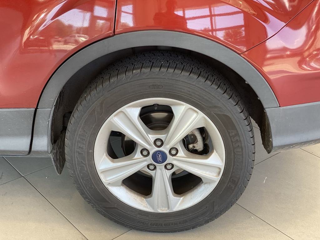 Thumbnail: 2015 Ford Escape - 7