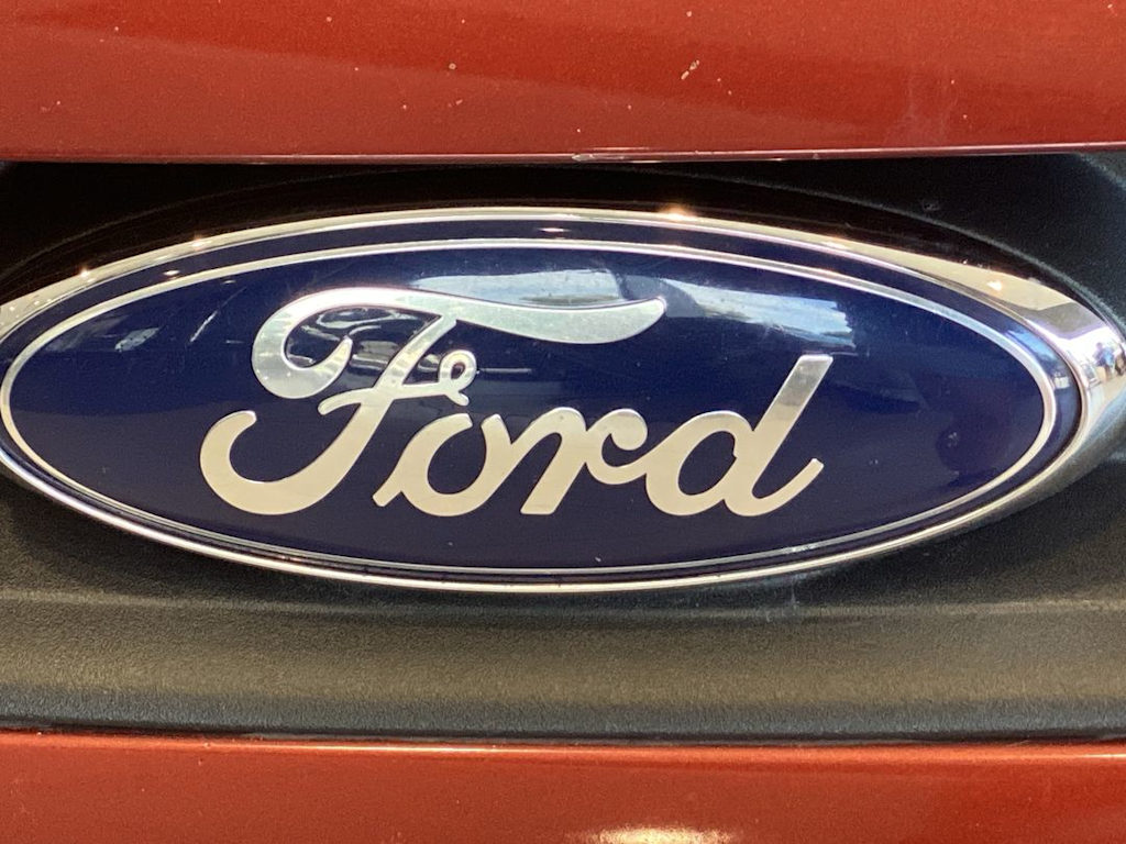 Thumbnail: 2015 Ford Escape - 6