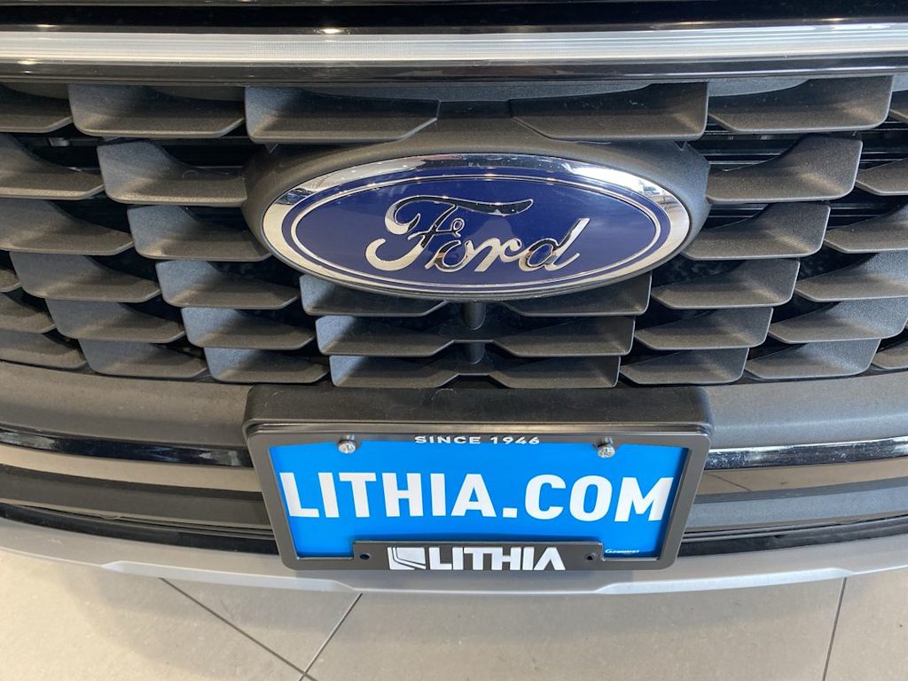 Thumbnail: 2025 Ford Escape - 5