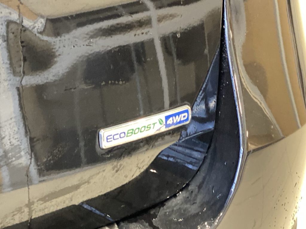 Thumbnail: 2020 Ford Explorer - 21