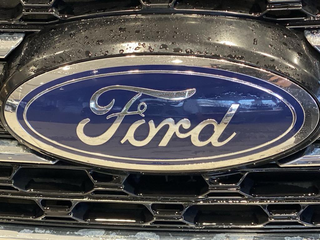 Thumbnail: 2020 Ford Explorer - 7