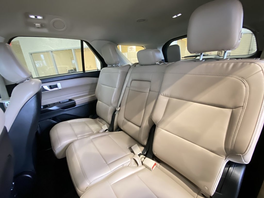 Thumbnail: 2020 Ford Explorer - 13