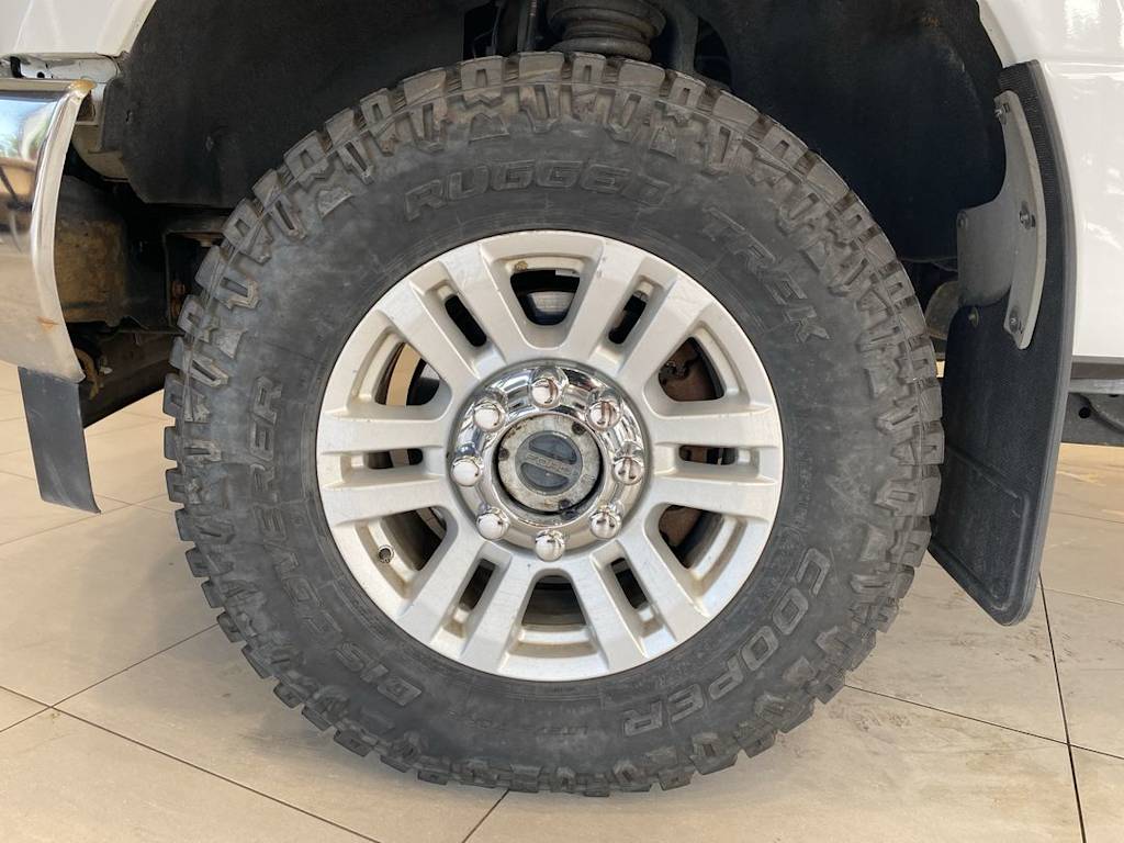Thumbnail: 2017 Ford F-350 - 7