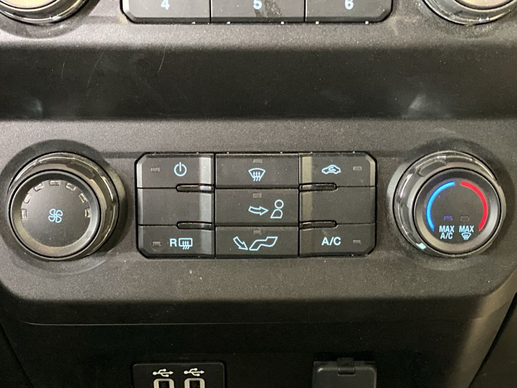 Thumbnail: 2019 Ford F-150 - 24