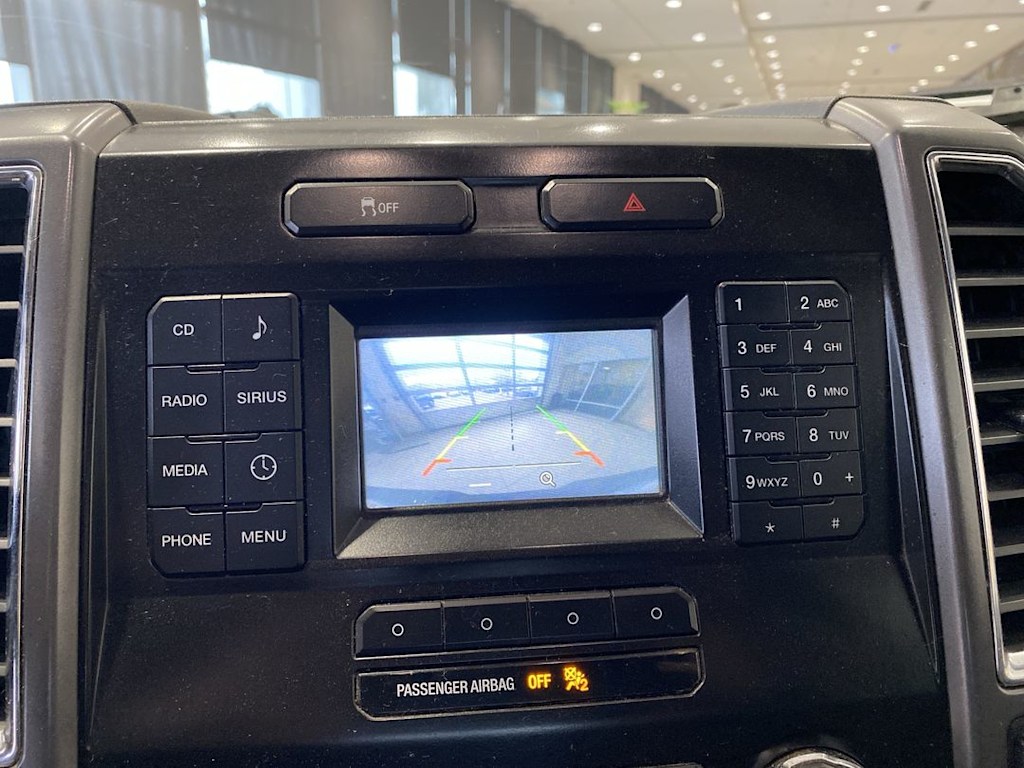 Thumbnail: 2015 Ford F-150 - 21