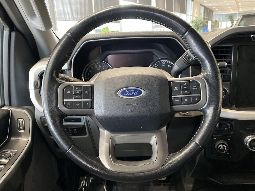 2021 Ford F-150 XLT 2