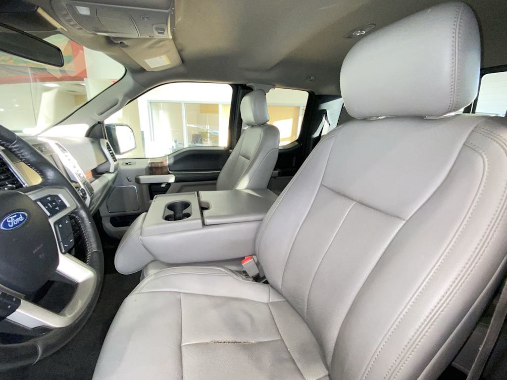 2020 Ford F-150 Lariat 9