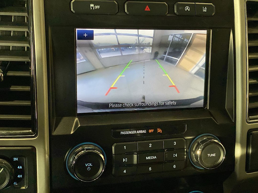 2020 Ford F-150 Lariat 23