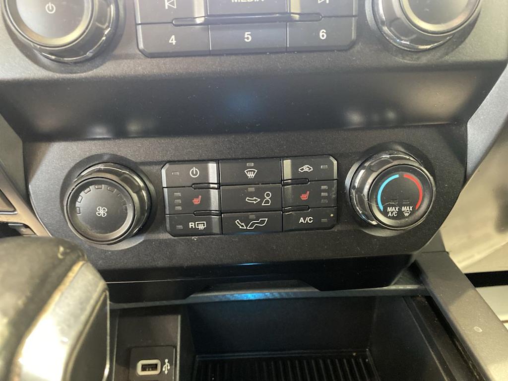 Thumbnail: 2019 Ford F-150 - 25