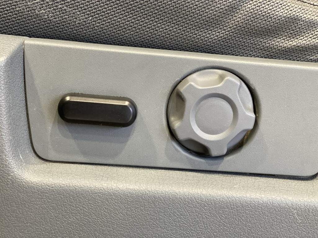 Thumbnail: 2014 Ford F-150 - 21