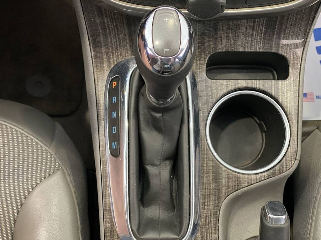 Thumbnail: 2015 Chevrolet Malibu - 13