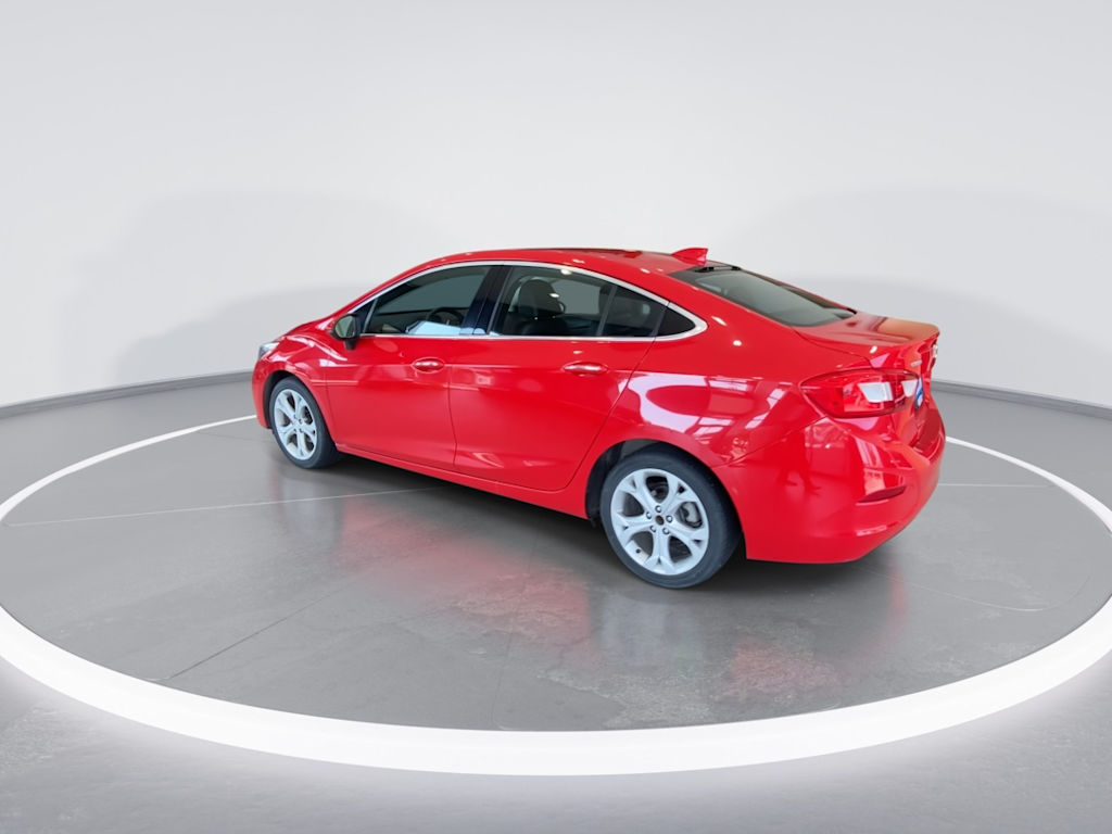 Thumbnail: 2017 Chevrolet Cruze - 5