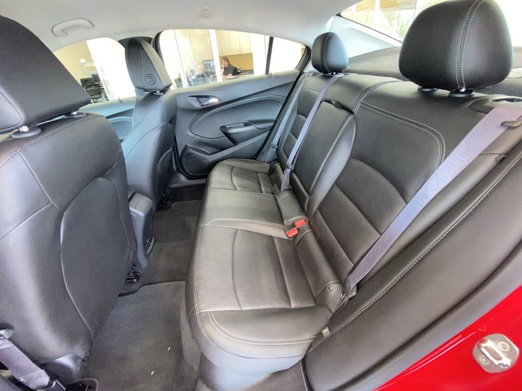 Thumbnail: 2017 Chevrolet Cruze - 10