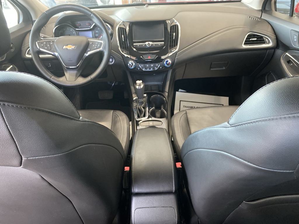 Thumbnail: 2017 Chevrolet Cruze - 7