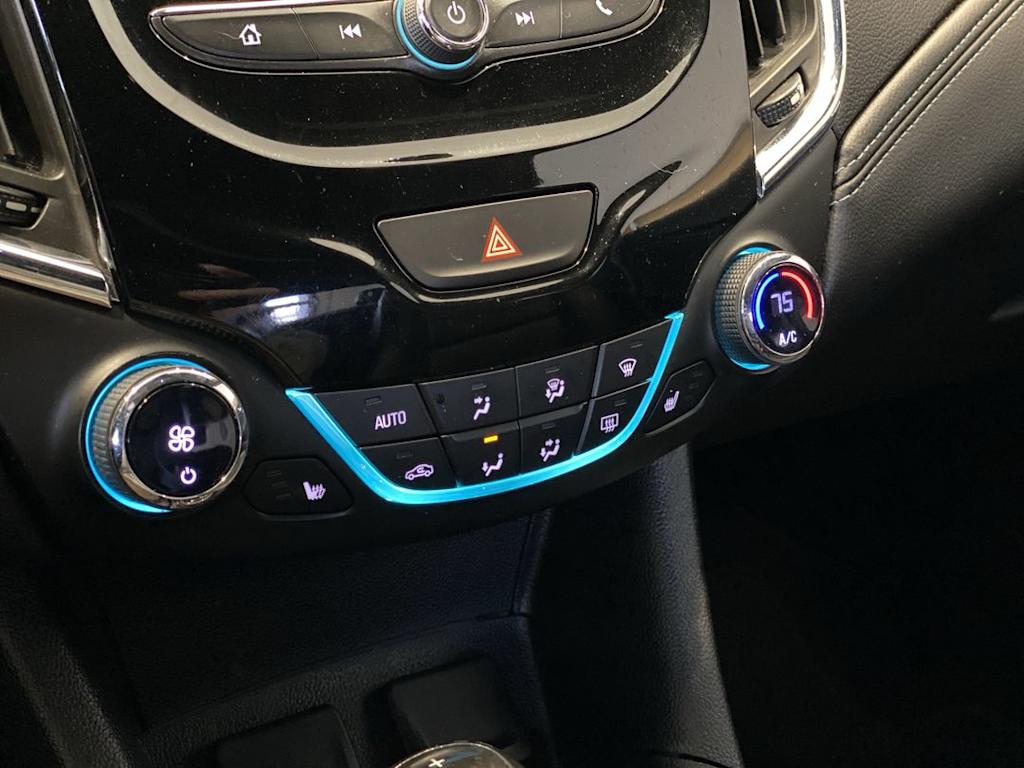 Thumbnail: 2016 Chevrolet Cruze - 23